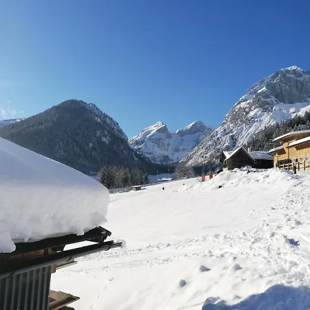 Tennengebirge Apartment *