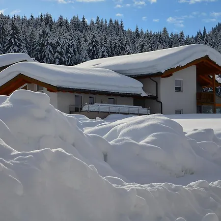 Tennengebirge アパート *