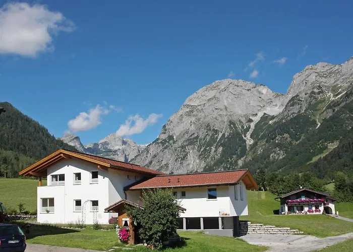 Tennengebirge アパート